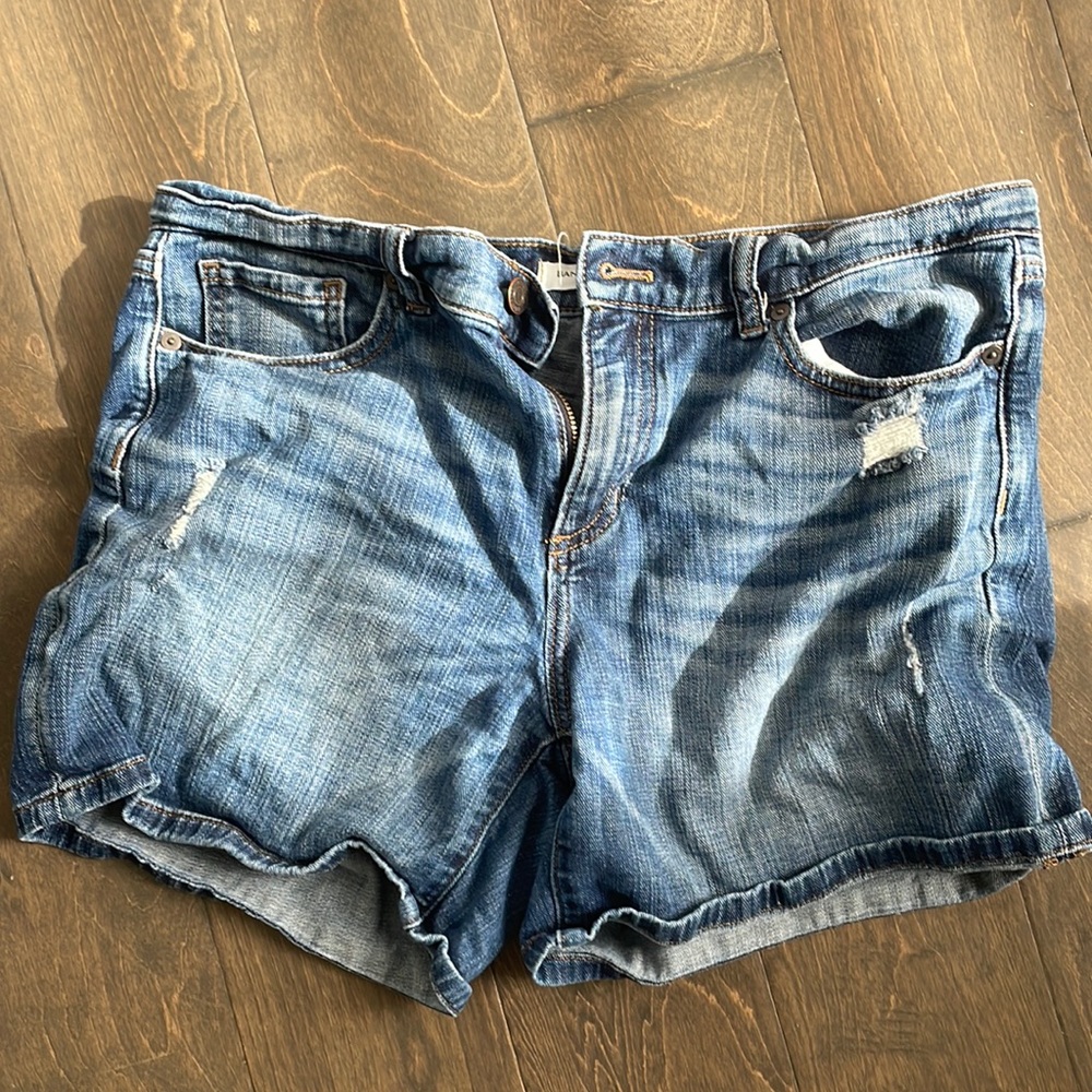 Banana republic roll up shorts